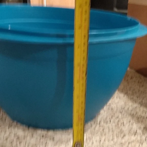 Tupperware Aqua Container - Picture 13 of 15